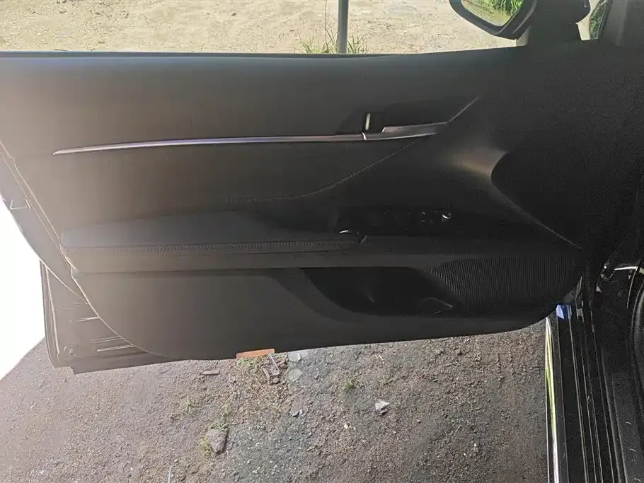 Toyota Camry 2023 из CN, фото 7
