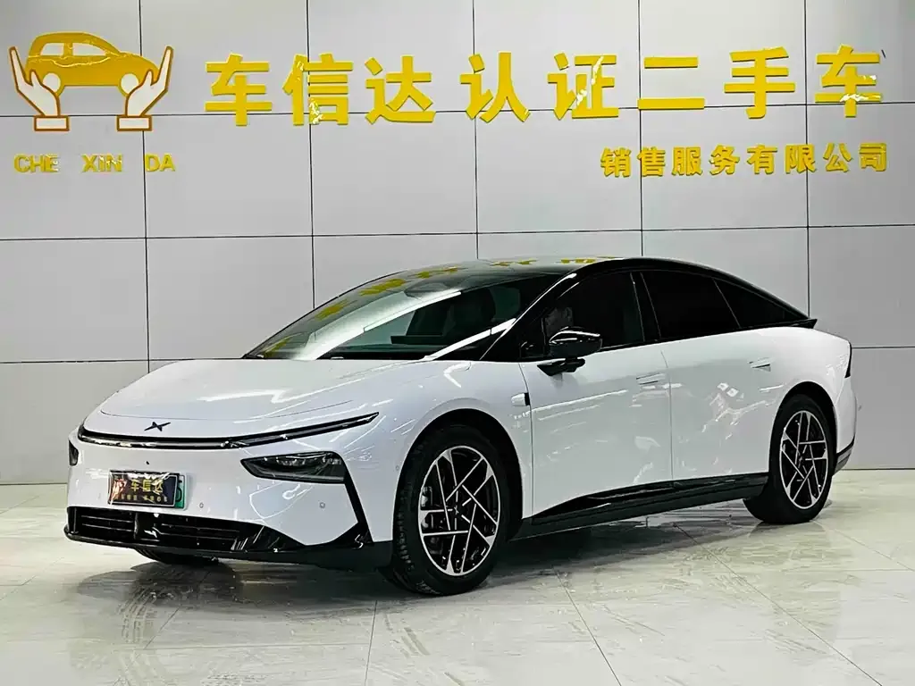 XPeng P7+ — фото 1