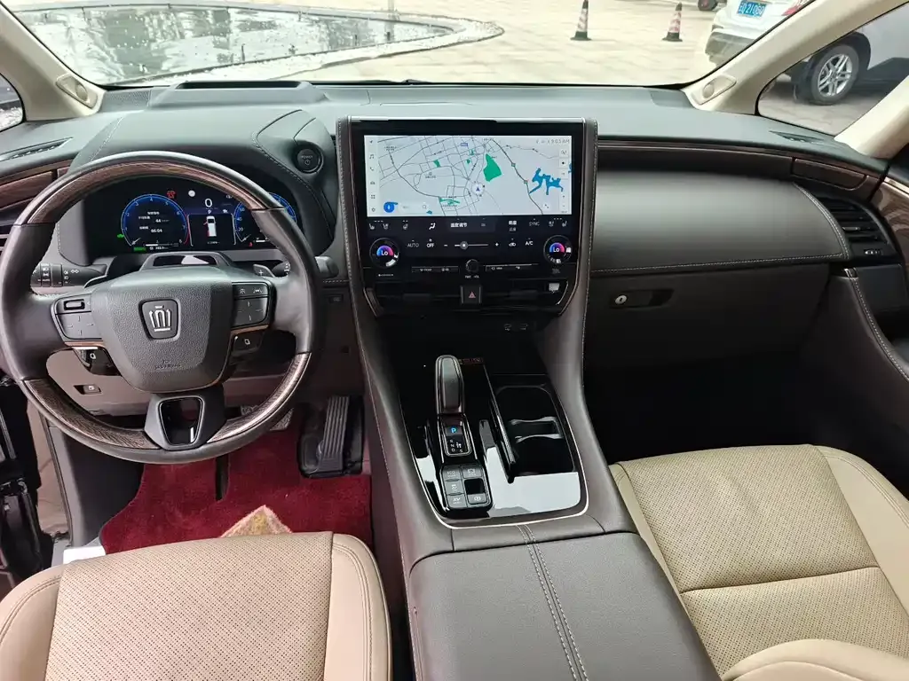 Toyota Vellfire 2024 из CN, фото 7