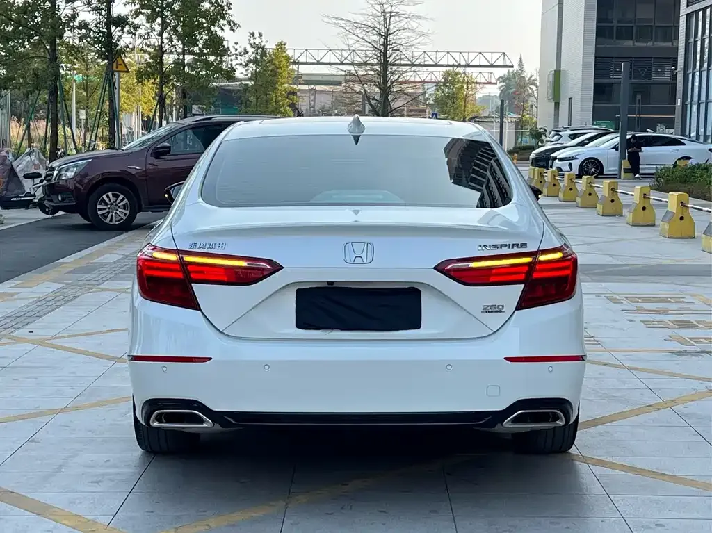 Honda Inspire 2022 из CN, фото 3
