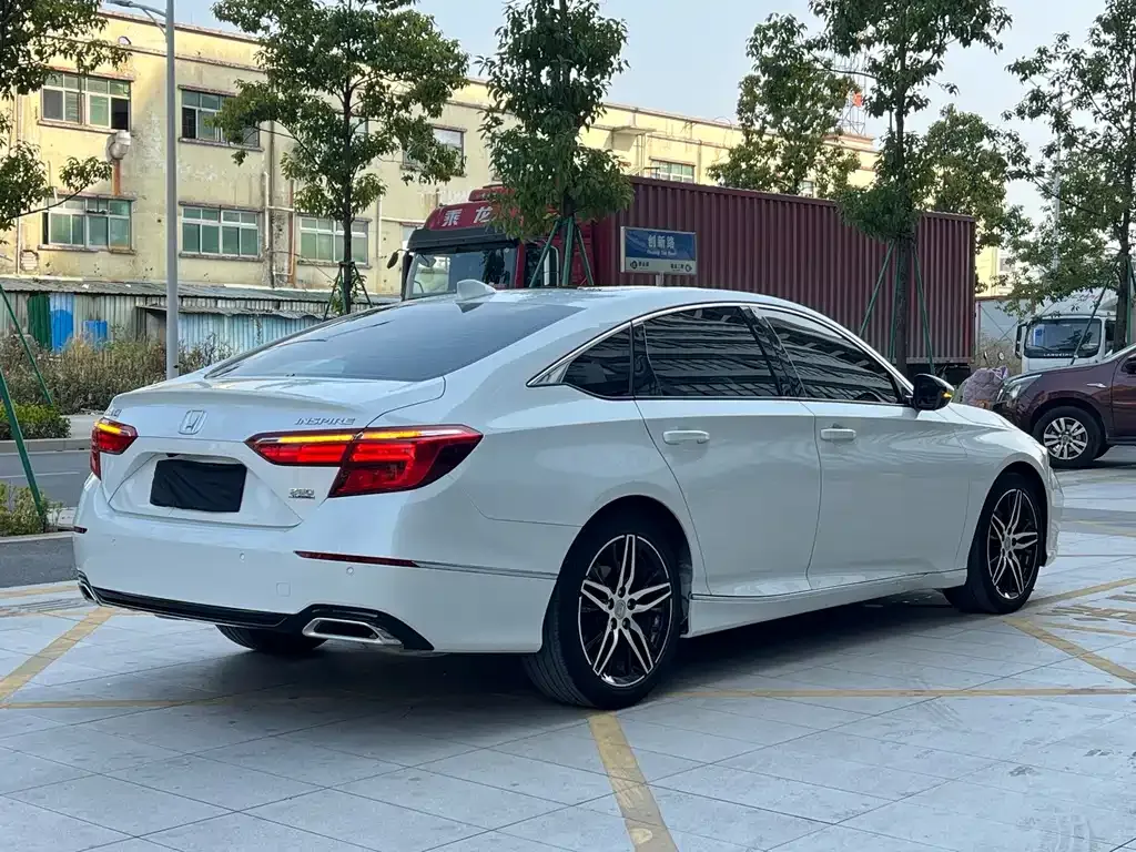 Honda Inspire 2022 из CN, фото 9