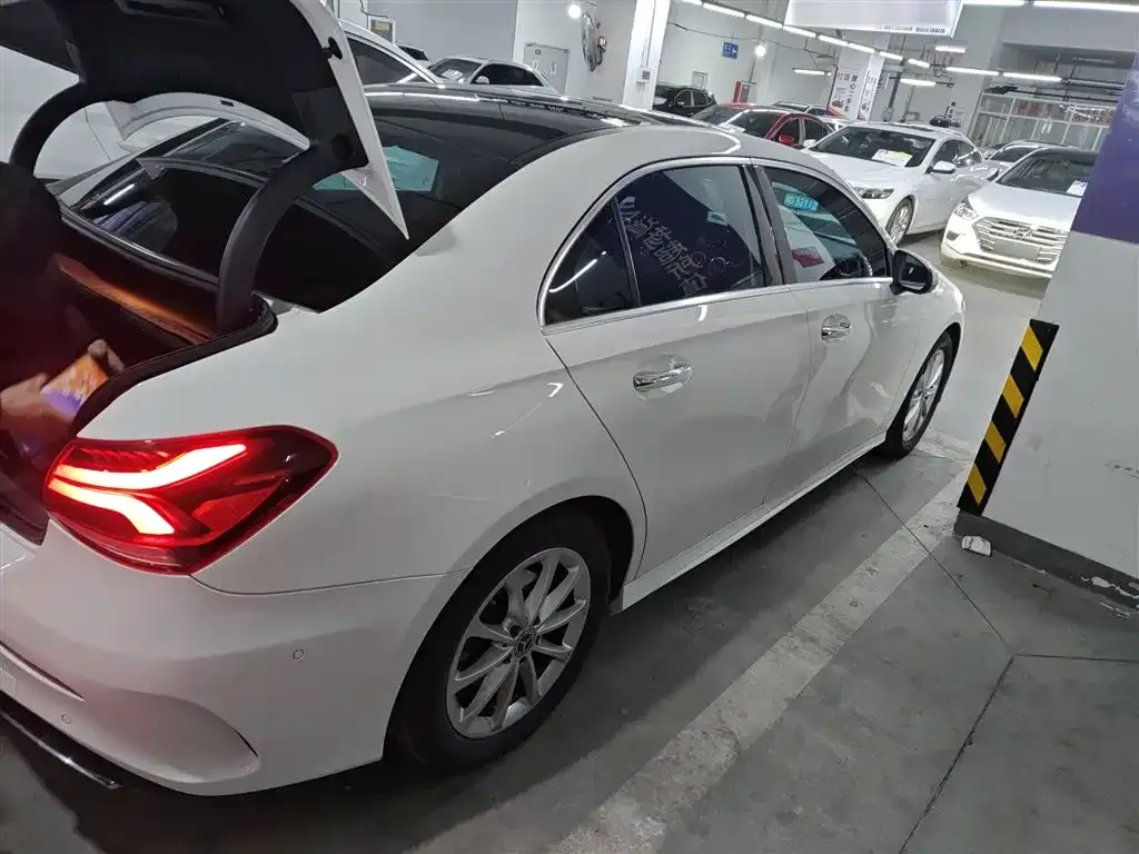 Mercedes-Benz A-Class 2021 из CN, фото 8