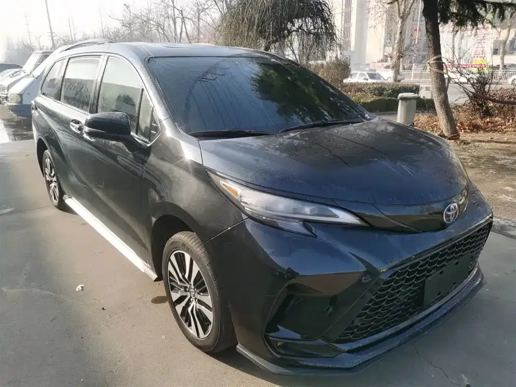 Toyota Granvia 2024 из CN, фото 8
