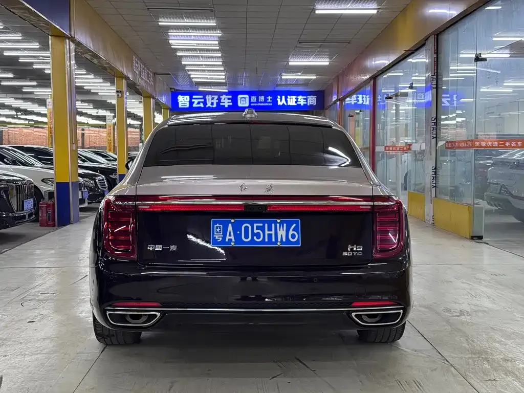 Hongqi H9 2021 из CN, фото 8