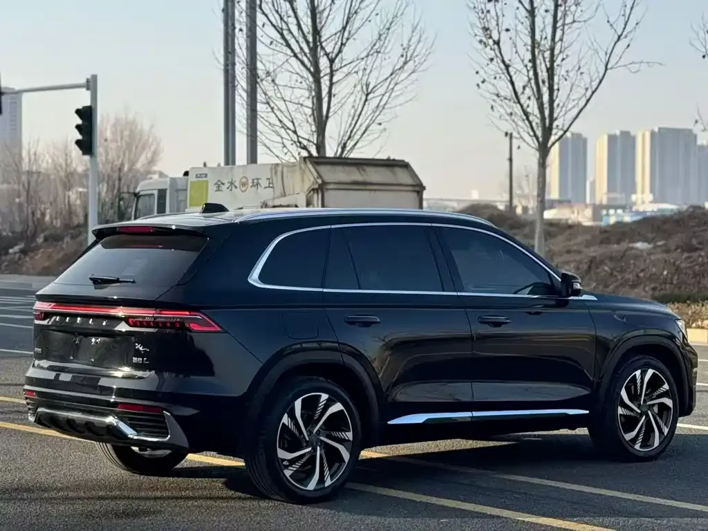 Geely Xingyue L — фото 3