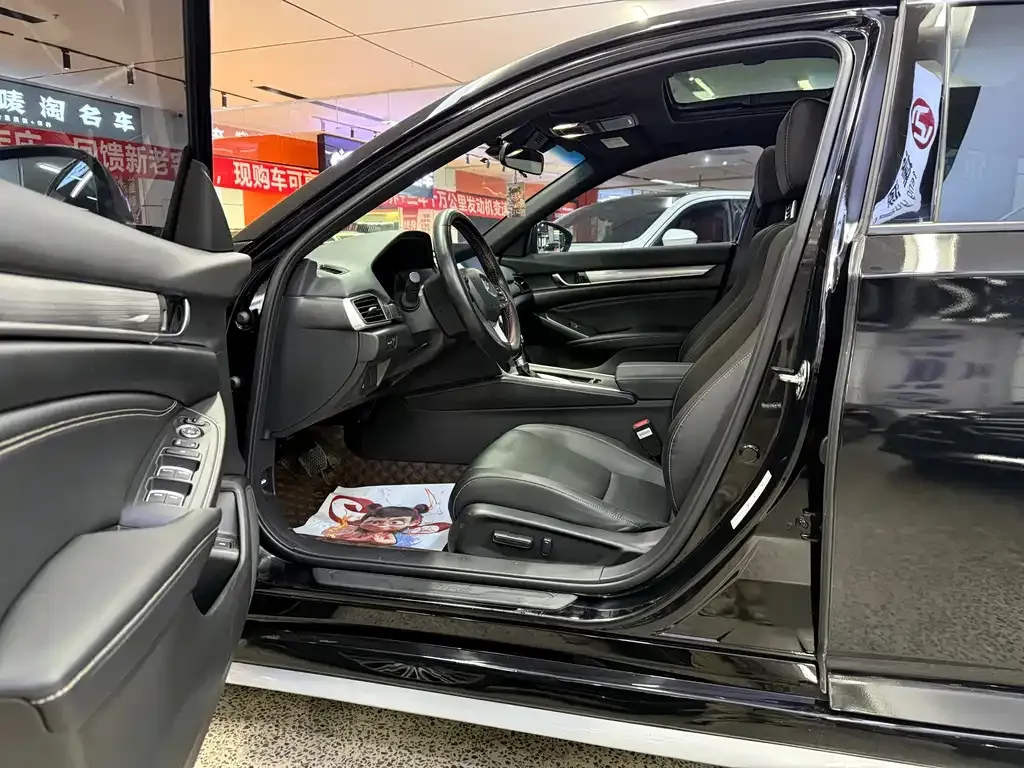 Honda Inspire 2022 из CN, фото 10