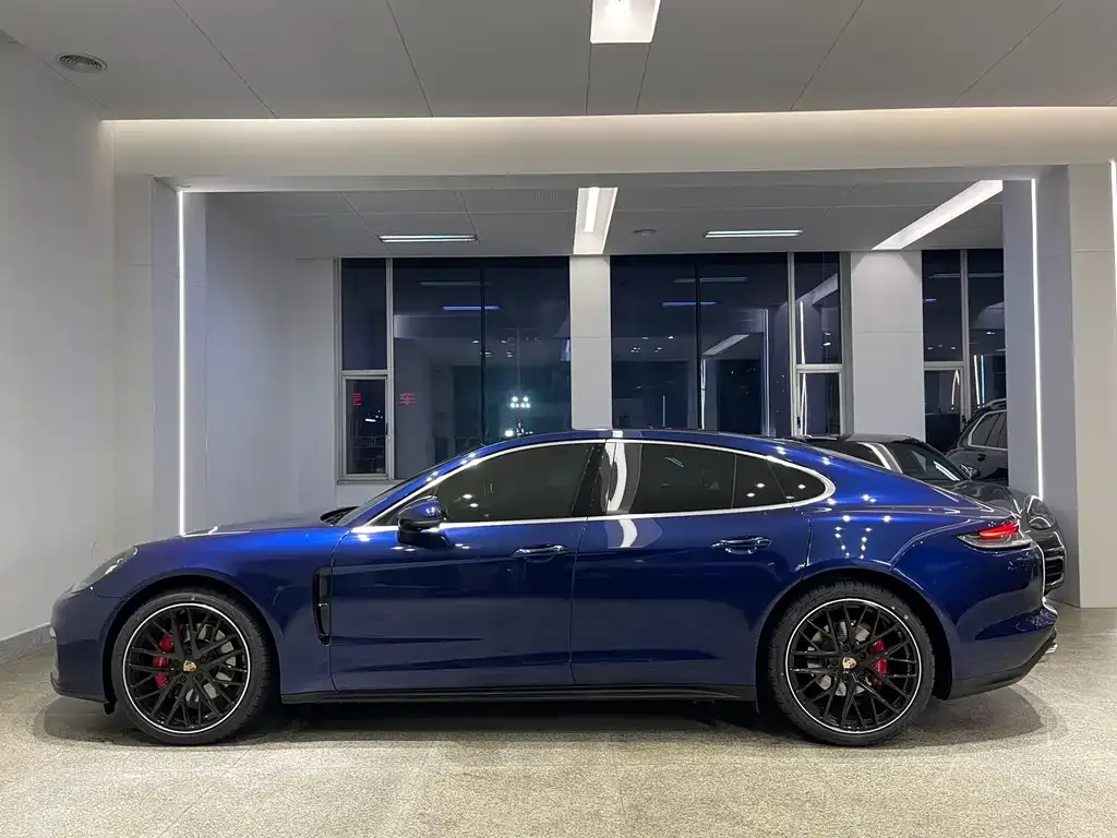 Porsche Panamera 2022 из CN, фото 9
