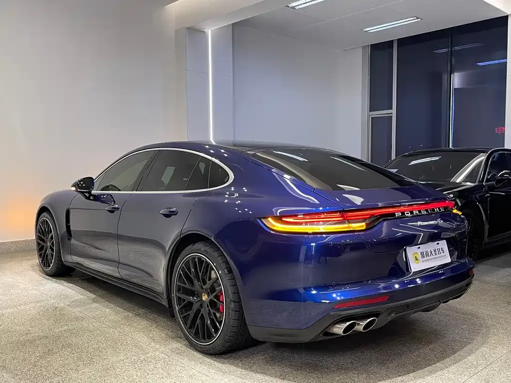 Porsche Panamera 2022 из CN, фото 2