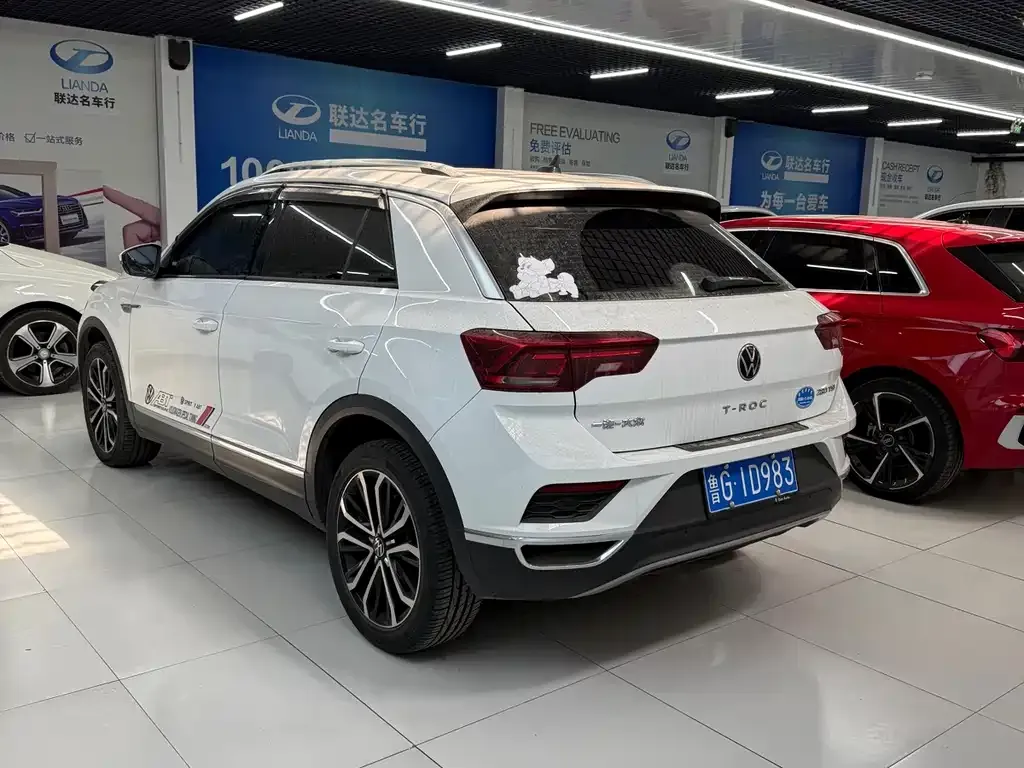 Volkswagen T-Roc 2022 из CN, фото 9