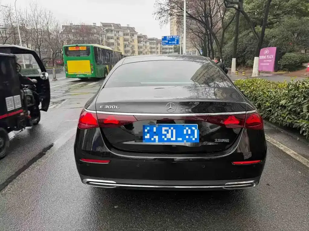 Mercedes-Benz E-Class 2024 из CN, фото 7