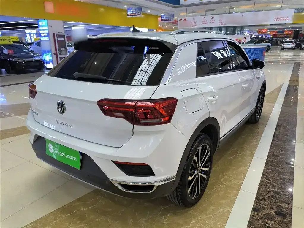 Volkswagen T-Roc 2021 из CN, фото 2
