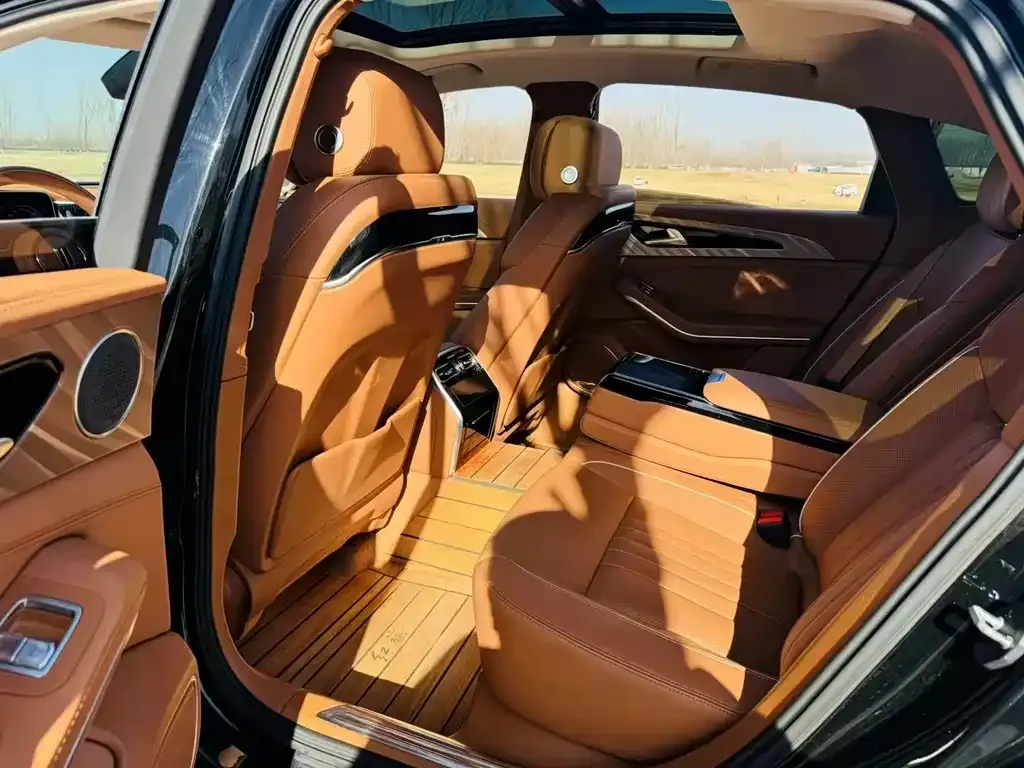 Hongqi H9 2022 из CN, фото 3