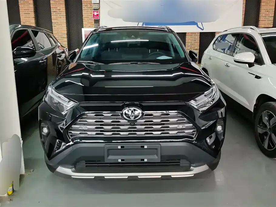 Toyota RAV4 2025 из CN, фото 4