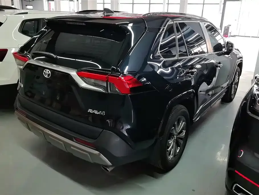 Toyota RAV4 2025 из CN, фото 7