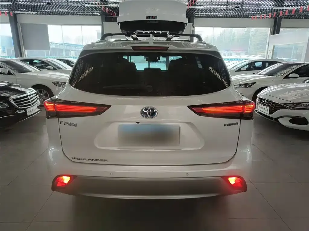 Toyota Highlander 2022 из CN, фото 8