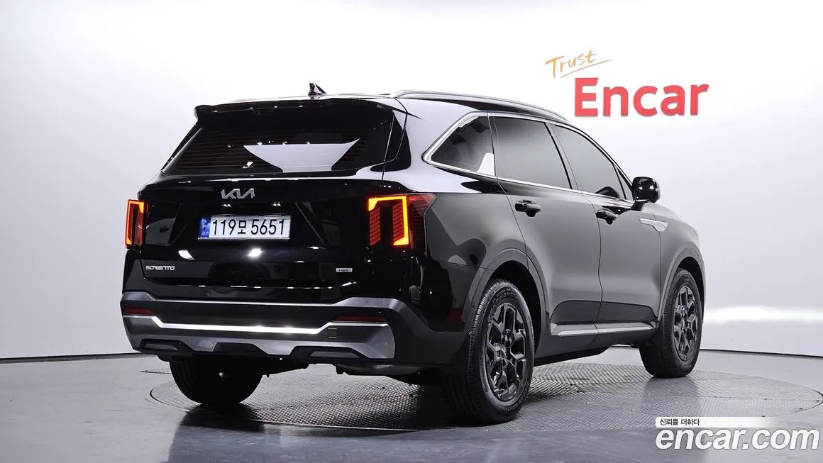 Kia Sorento — фото 4