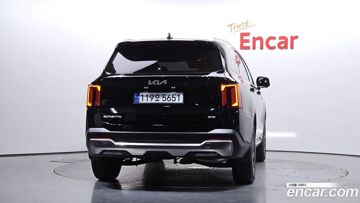 Kia Sorento — фото 3