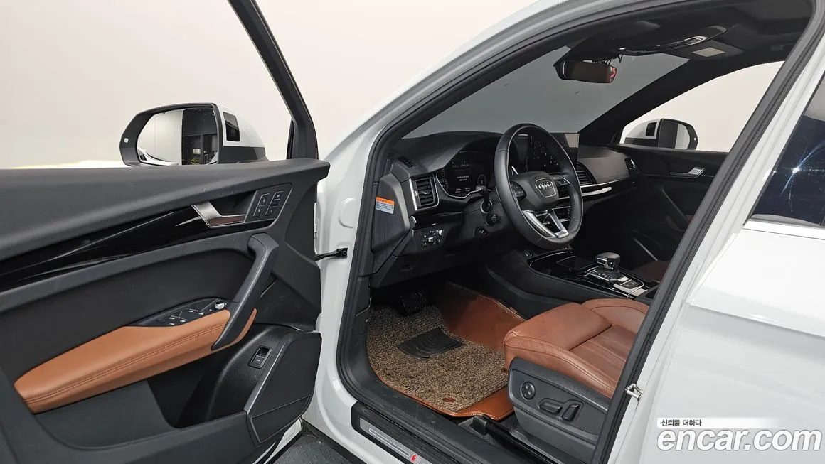 Audi Q5 2021 из KR, фото 6