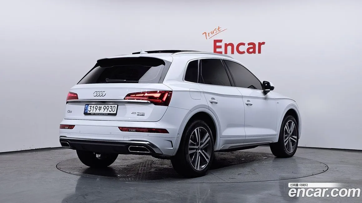 Audi Q5 2021 из KR, фото 2