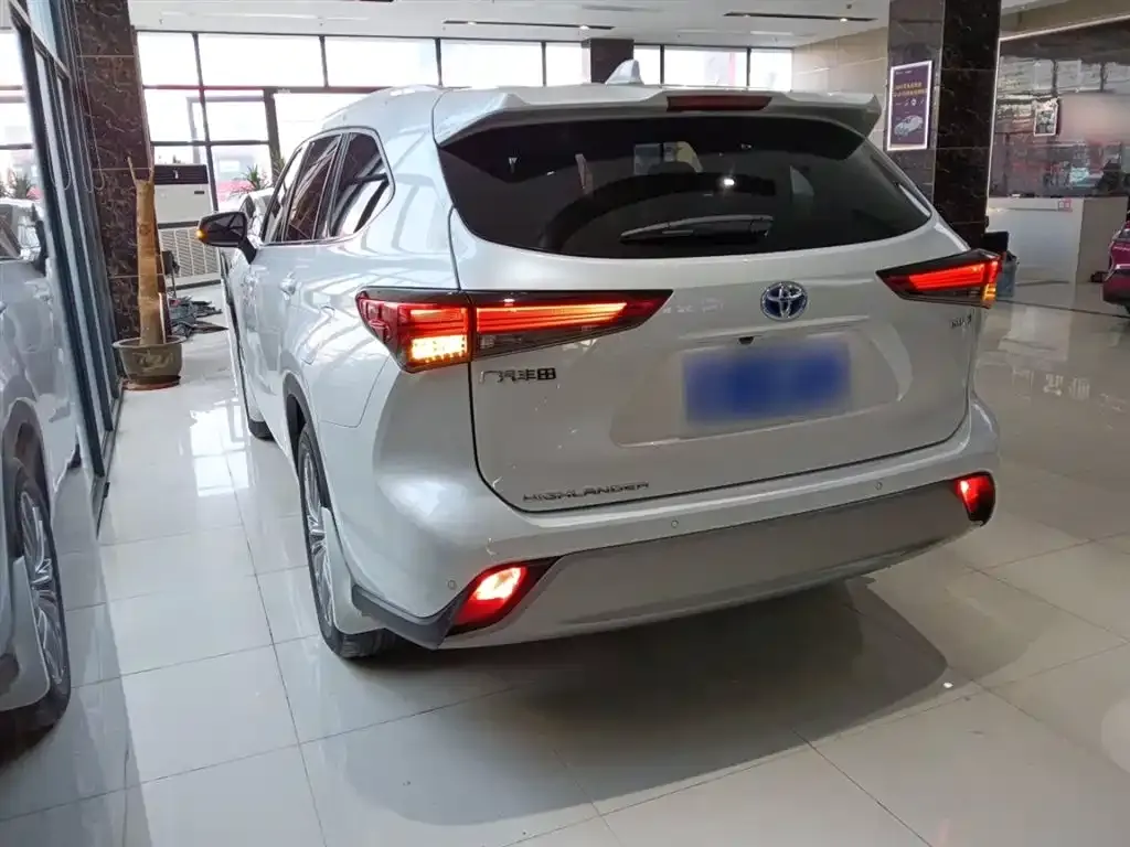 Toyota Highlander 2022 из CN, фото 4