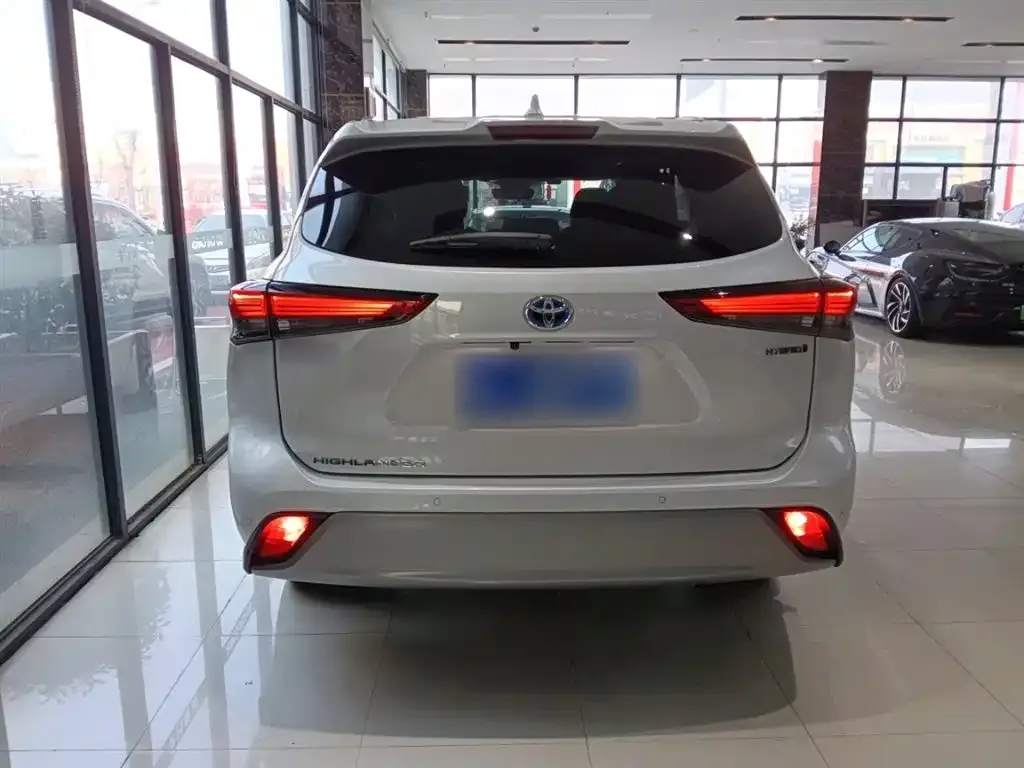 Toyota Highlander 2022 из CN, фото 7