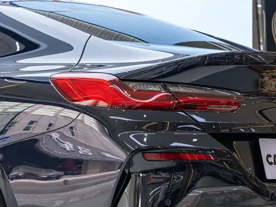 BMW 8 Series 2024 из CN, фото 8