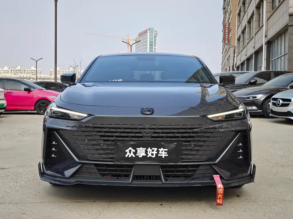 Changan UNI-V 2023 из CN, фото 8