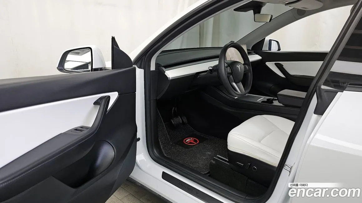 Tesla Model Y 2021 из KR, фото 3