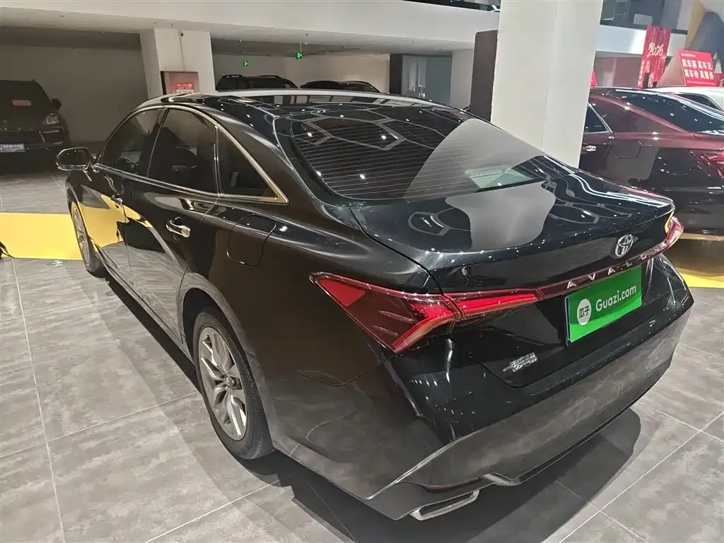Toyota Avalon 2022 из CN, фото 10