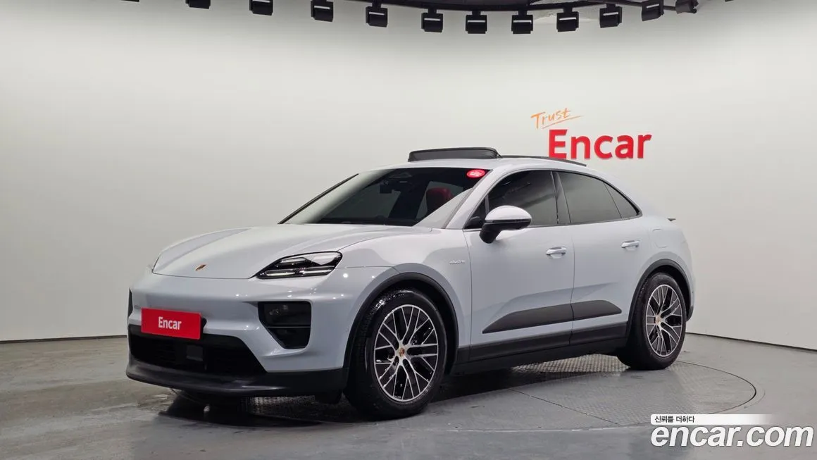 Porsche Macan 2025 из KR, фото 1