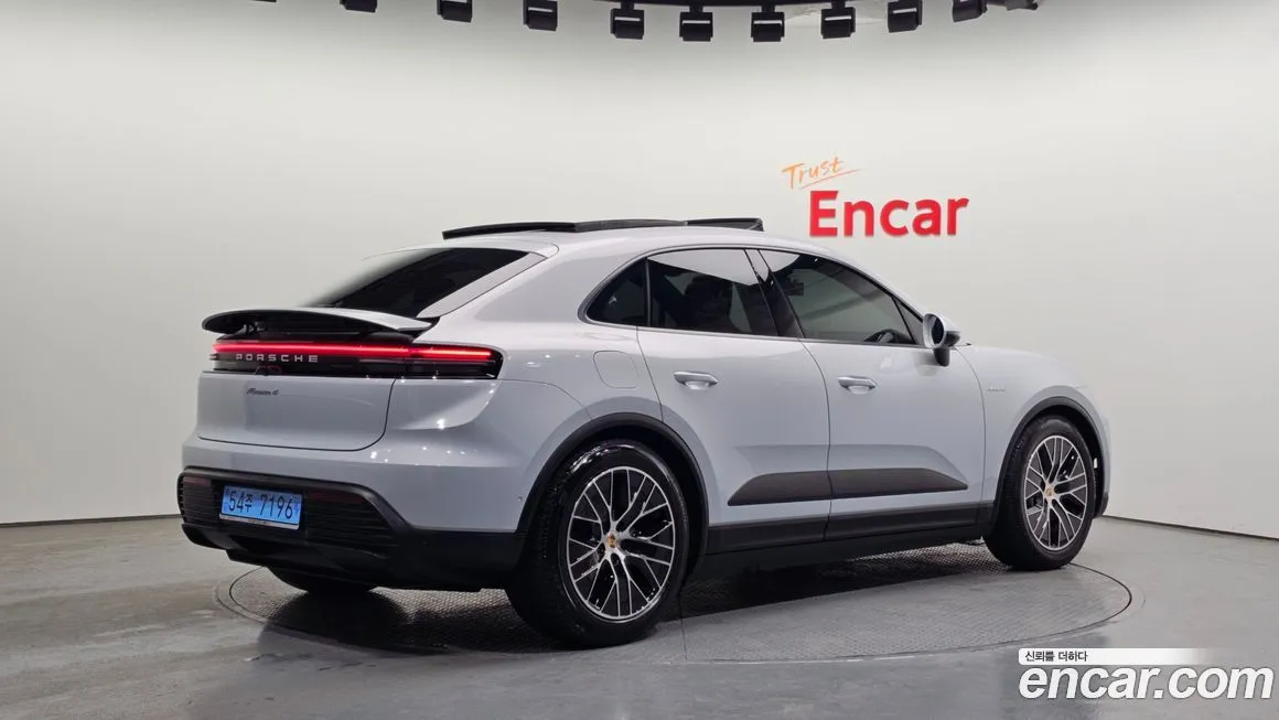 Porsche Macan 2025 из KR, фото 9