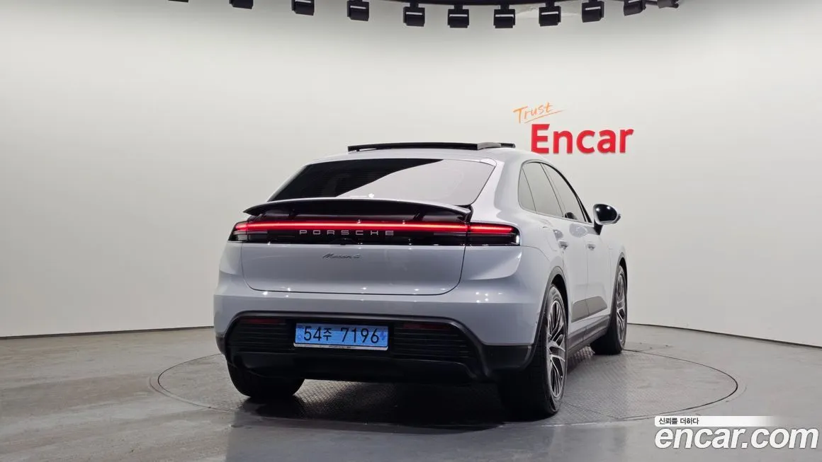 Porsche Macan 2025 из KR, фото 8