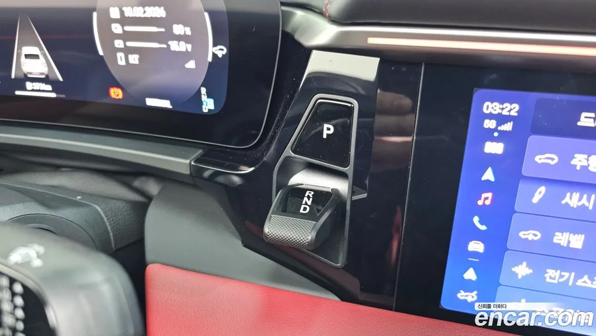 Porsche Macan 2025 из KR, фото 4