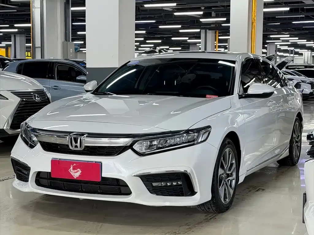 Honda Inspire 2021 из CN, фото 1