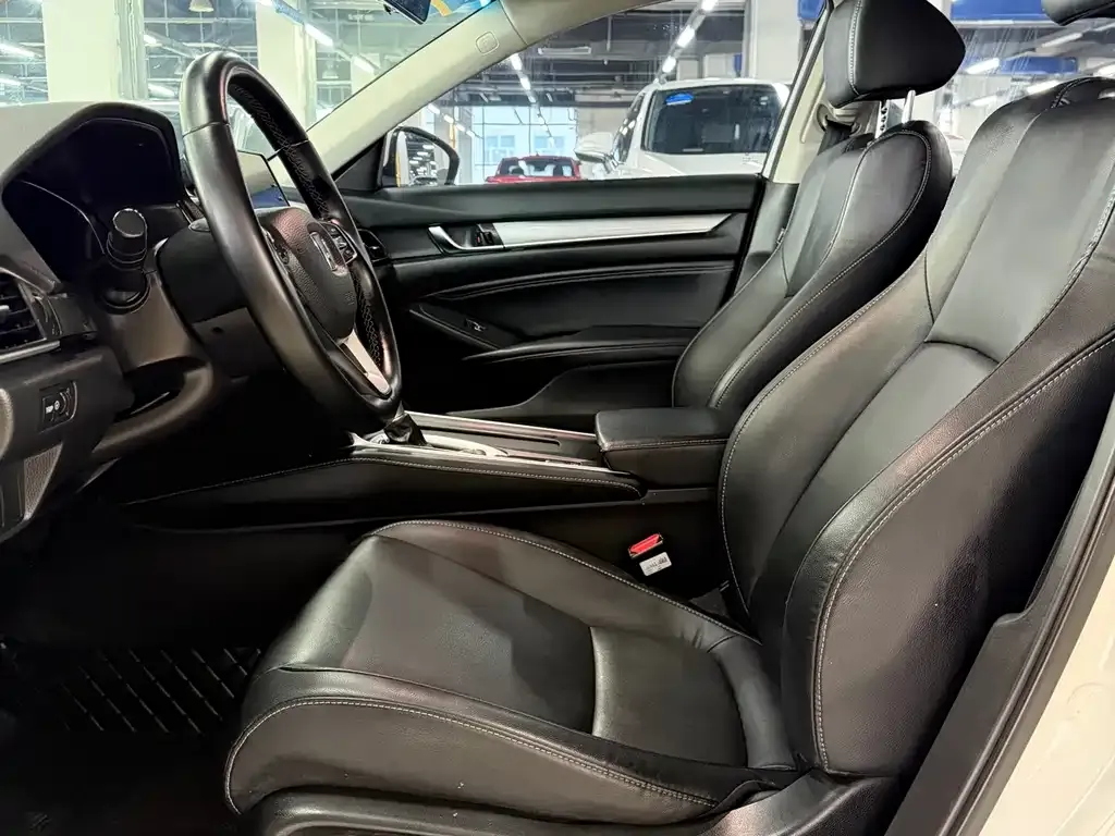 Honda Inspire 2021 из CN, фото 5