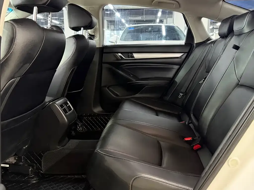 Honda Inspire 2021 из CN, фото 7
