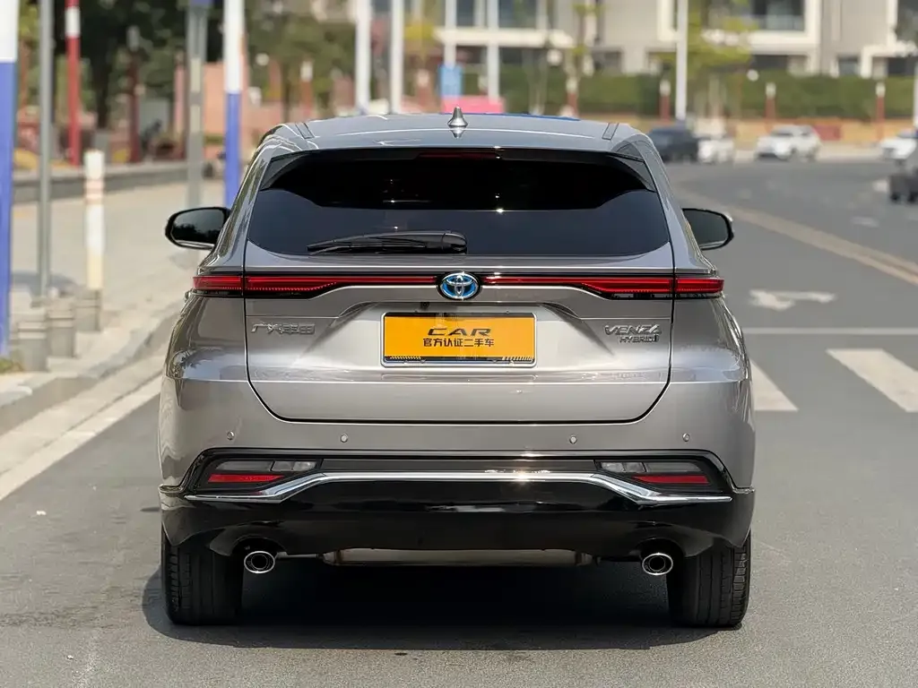 Toyota Venza 2023 из CN, фото 7