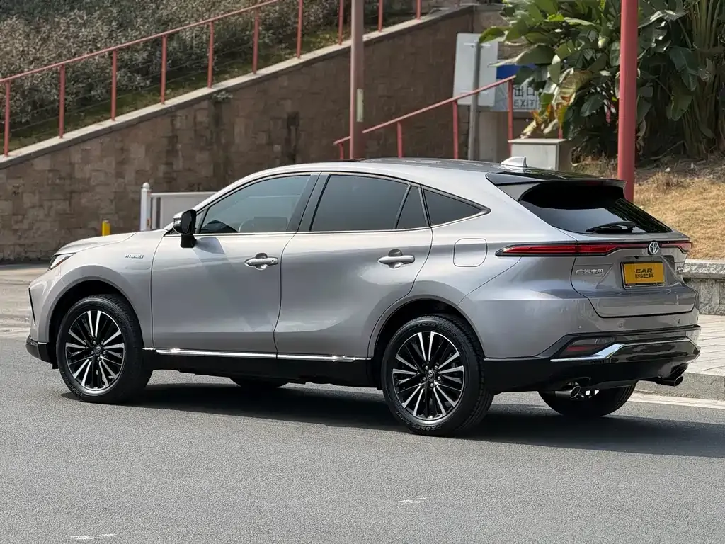 Toyota Venza 2023 из CN, фото 9