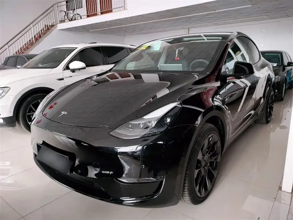 Tesla Model Y 2023 из CN, фото 5