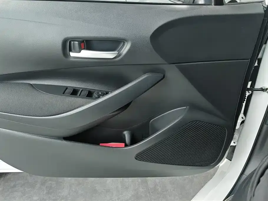 Toyota Levin 2025 из CN, фото 10