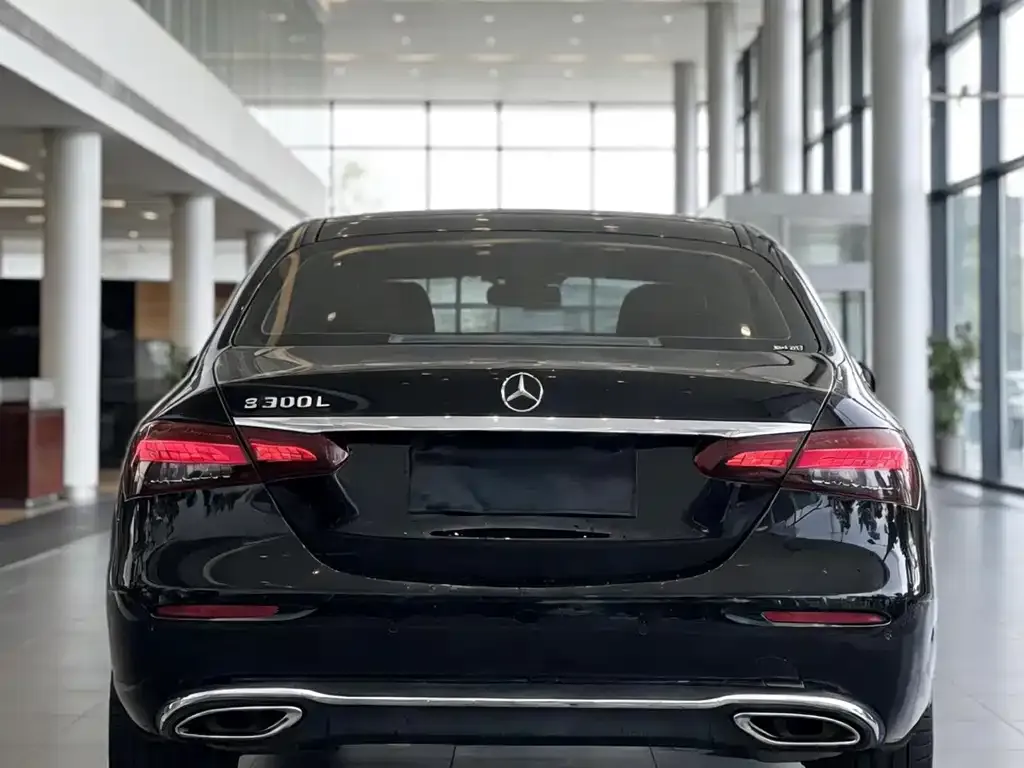 Mercedes-Benz E-Class 2022 из CN, фото 3
