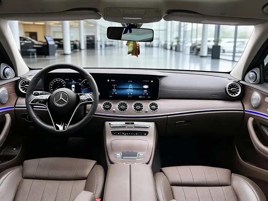 Mercedes-Benz E-Class 2022 из CN, фото 10