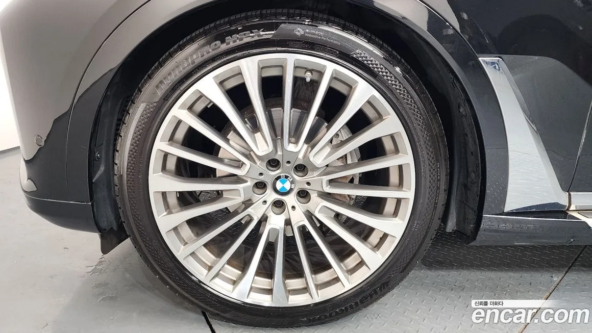 BMW X7 2021 из KR, фото 8