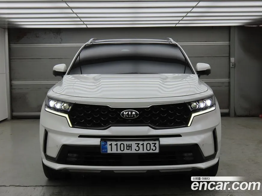 Kia Sorento — фото 9