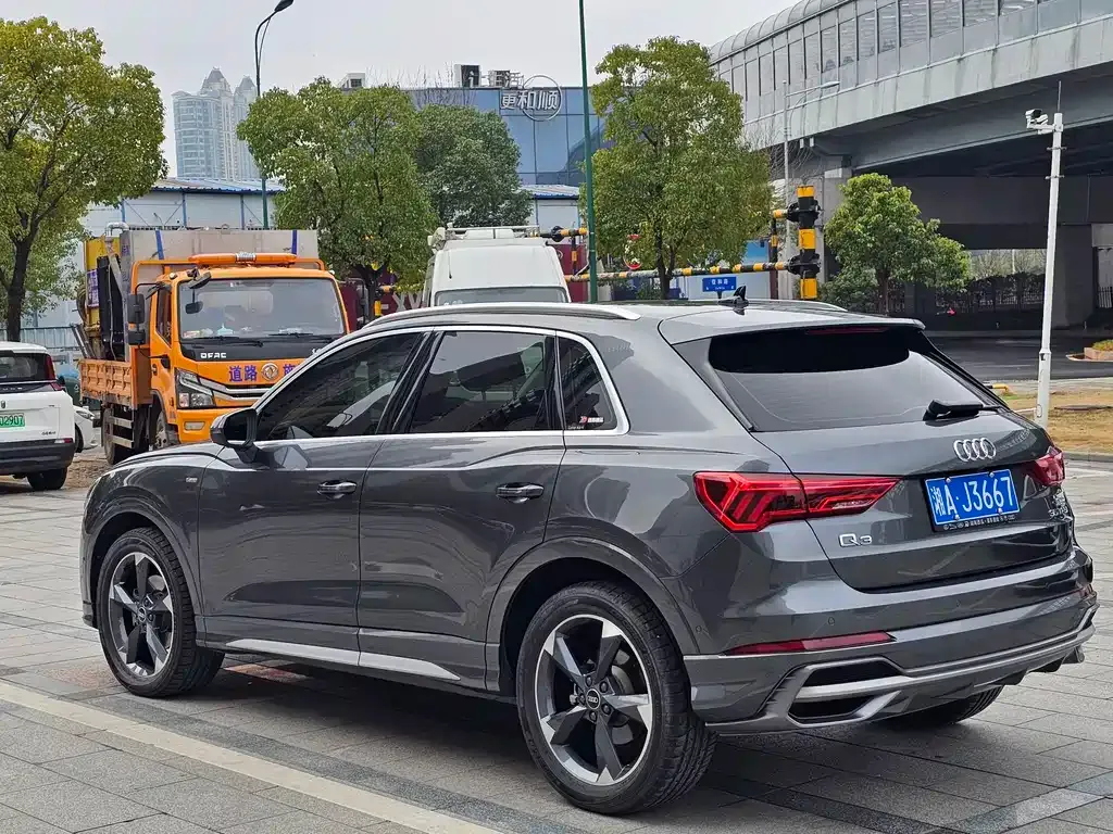 Audi Q3 2021 из CN, фото 8
