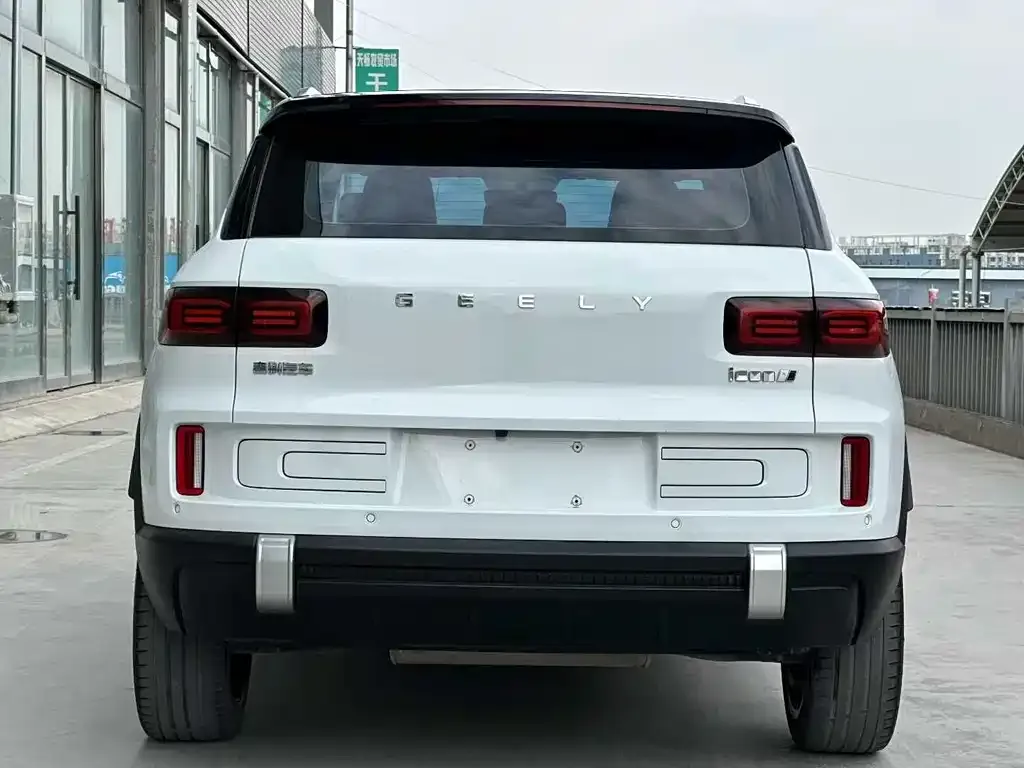 Geely Icon — фото 4