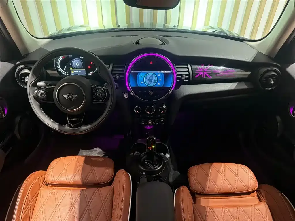 MINI Cooper (3-door) 2021 из CN, фото 4