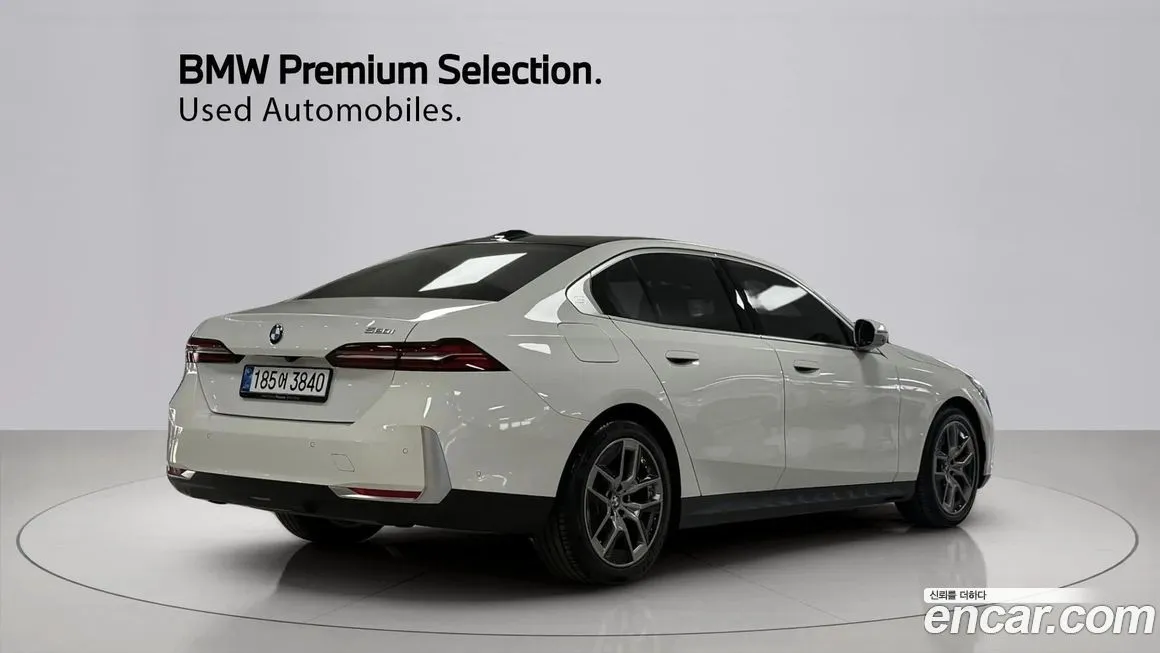 BMW 5-Series 2024 из KR, фото 3