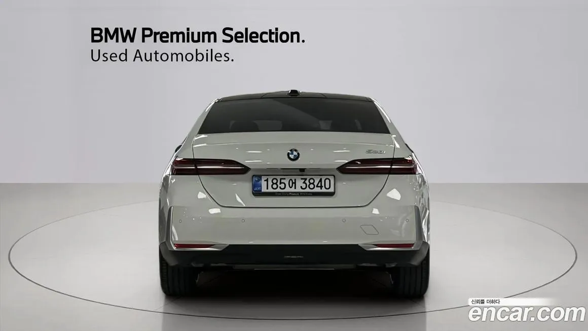 BMW 5-Series 2024 из KR, фото 10