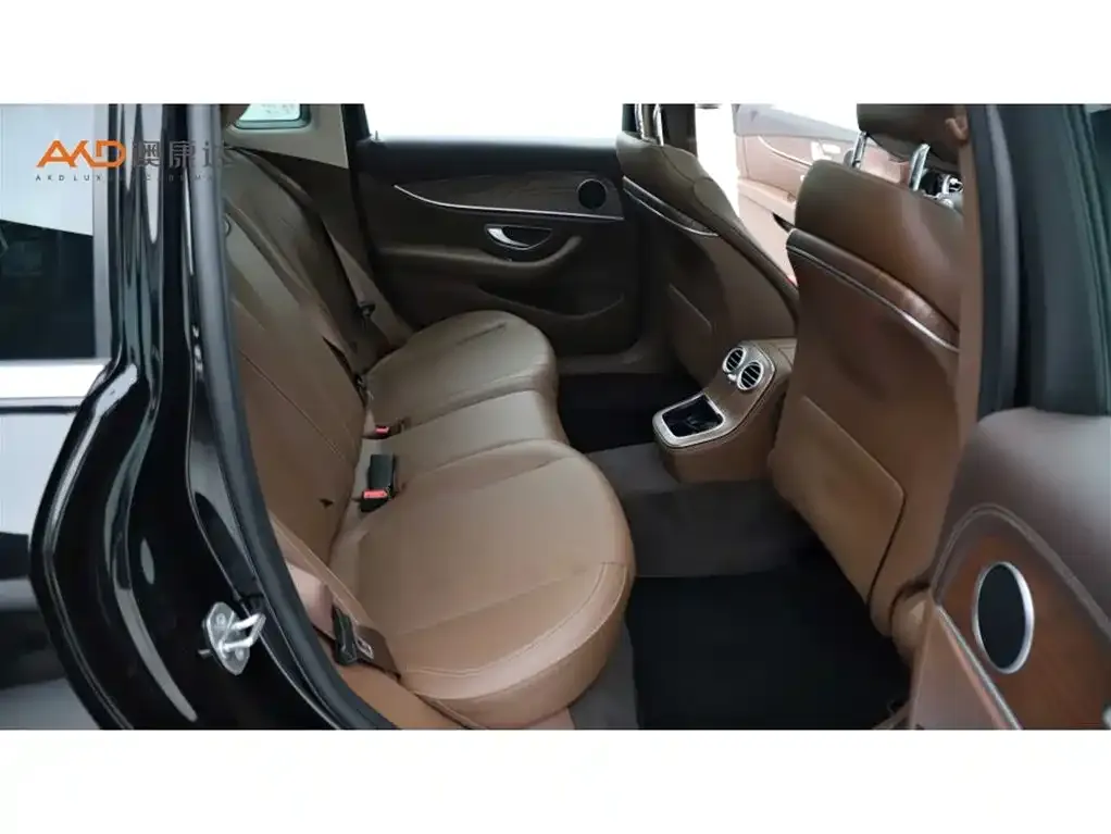 Mercedes-Benz E-Class New Energy 2022 из CN, фото 3